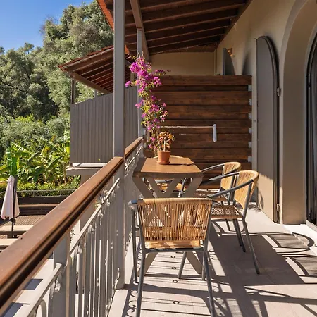 The Summit Escape 4* Achílleion