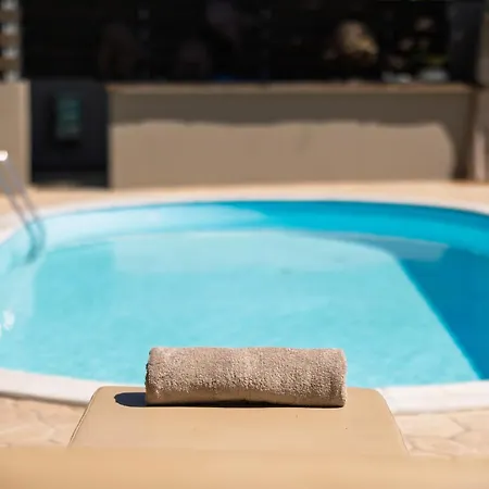 The Summit Escape Aparthotel 4*