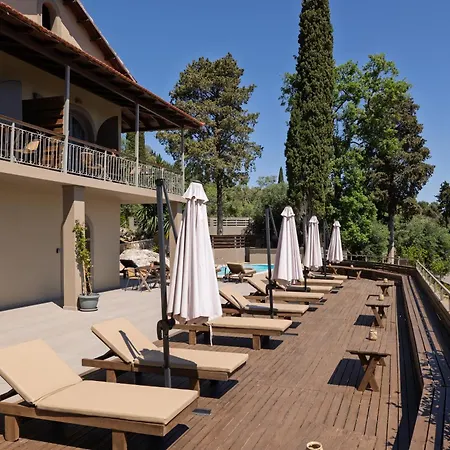 The Summit Escape Aparthotel Achílleion