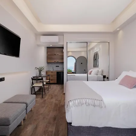 The Summit Escape Achílleion