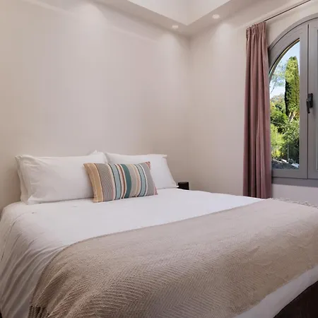 Apartahotel The Summit Escape 4*