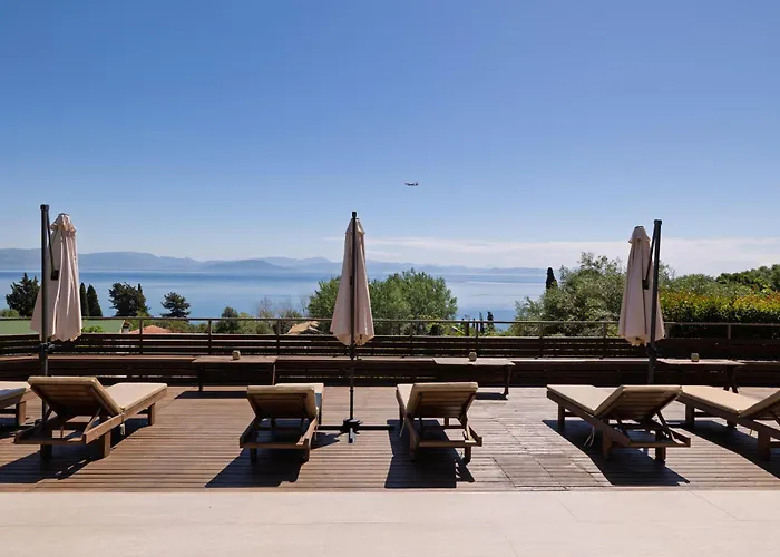 The Summit Escape Aparthotel 4*